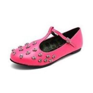 Abbey Dawn Tough Crowd Tbar Flat